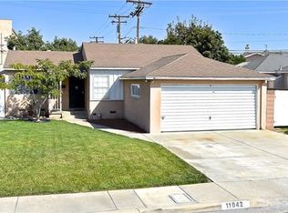 11042 Bunker Hill Dr, Los Alamitos, CA 90720
