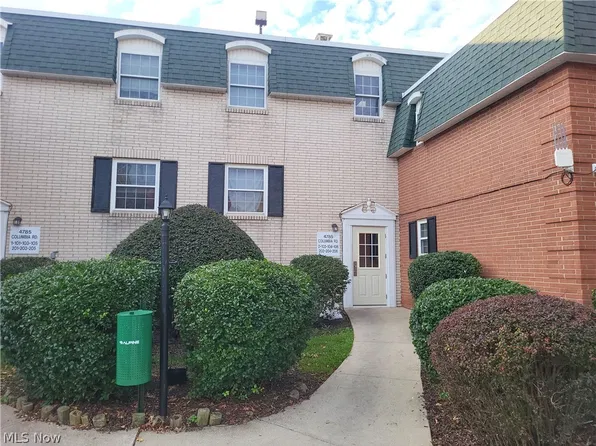 4785 Columbia Rd Unit 106, North Olmsted, OH 44070
