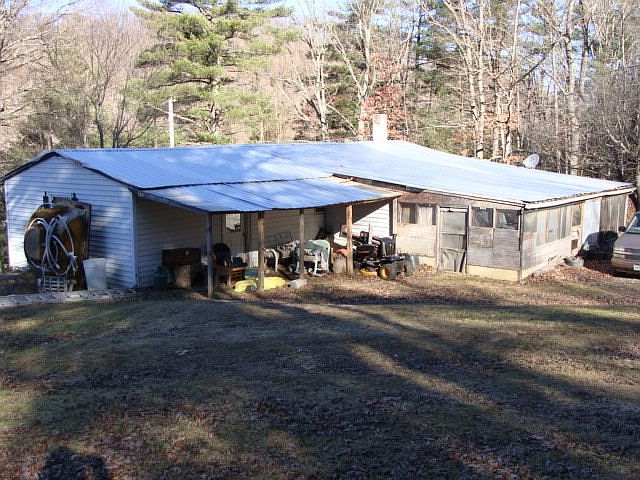 1st image of 131 Cammellia Ln