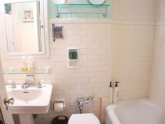 4th image of 225 Central Park N APT 105