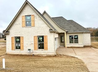 3711 Roland Dr, Southaven, MS 38672