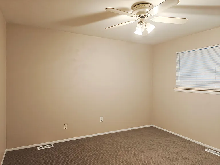 7484 Affeldt St — Photo 6