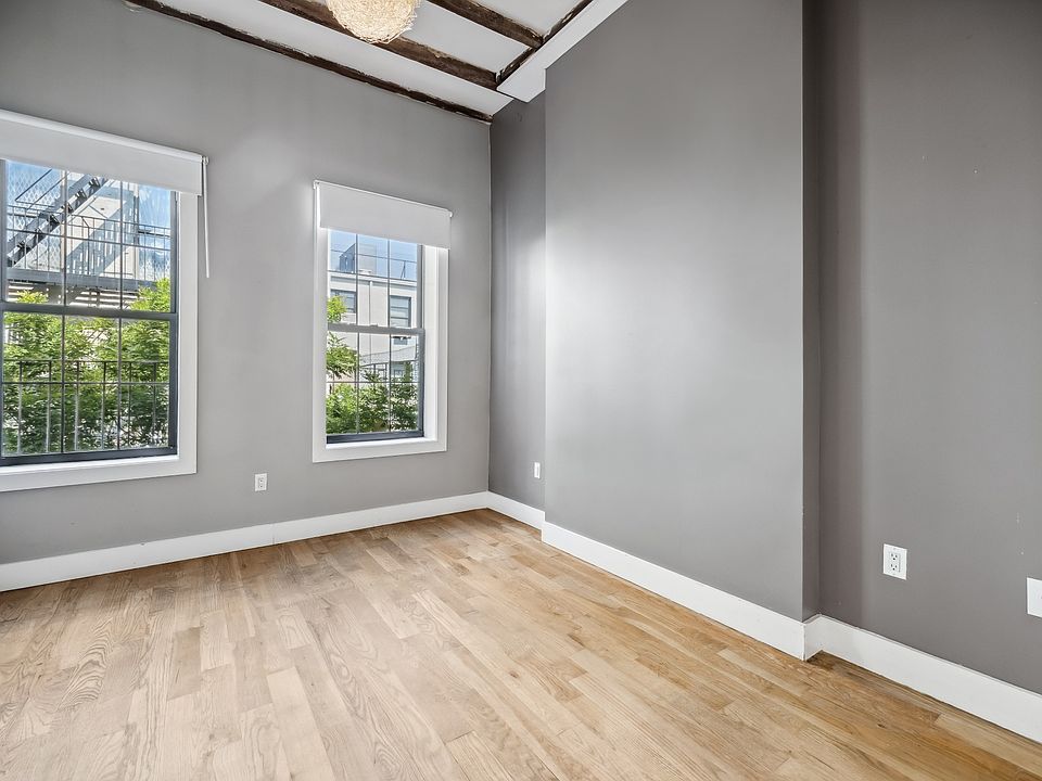 1st image of 139 Essex St APT 16