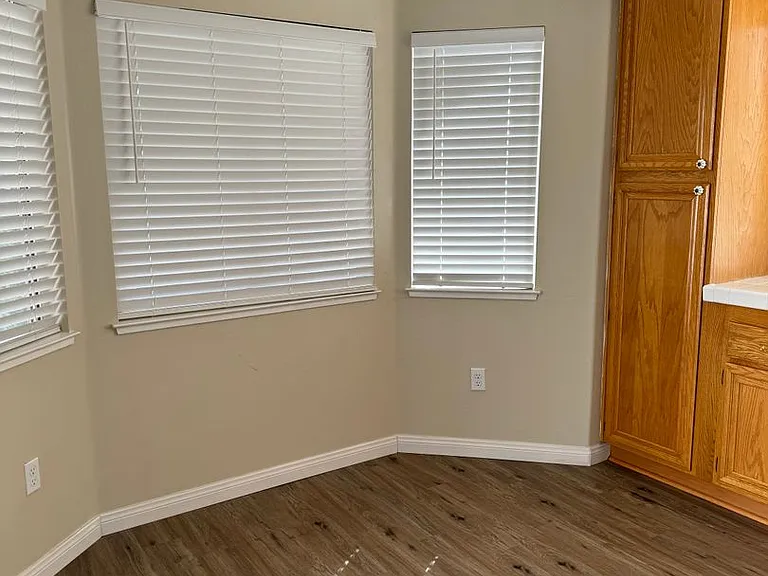 5904 Alimar Dr — Photo 7
