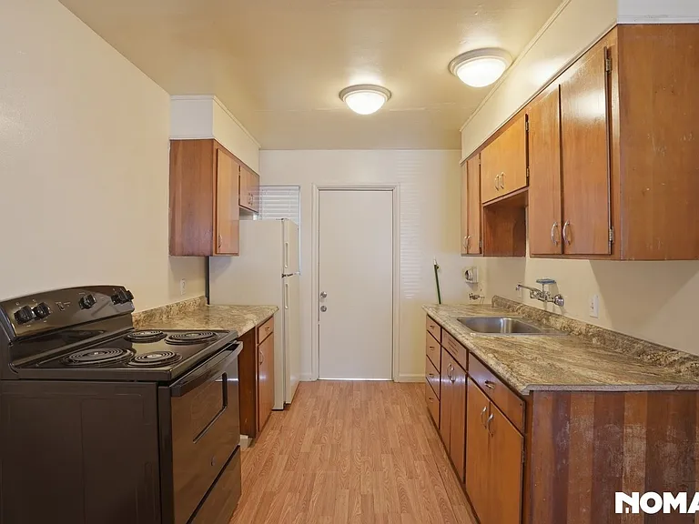 3704 N Abby St — Photo 12