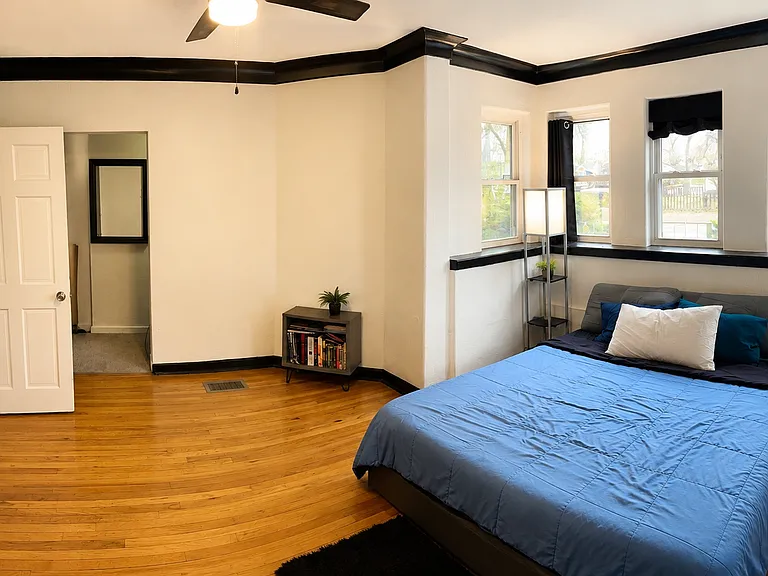 1007 Hazel Ct #1 — Photo 3