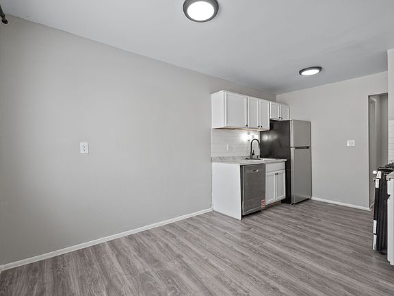 3rd image of 11208 Goddard Ct #Xx6