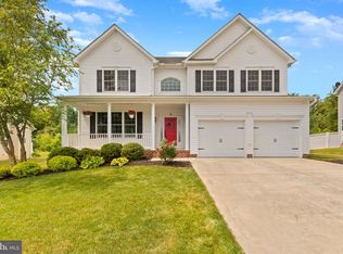 24616 Broad Creek Dr, Hollywood, MD