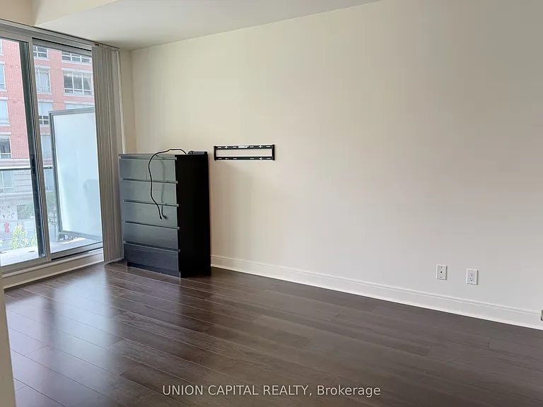 825 Church St #312 — Photo 7