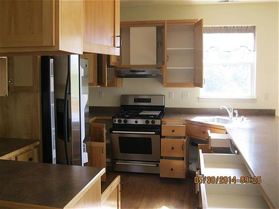 5th image of 20339 Montana Ln