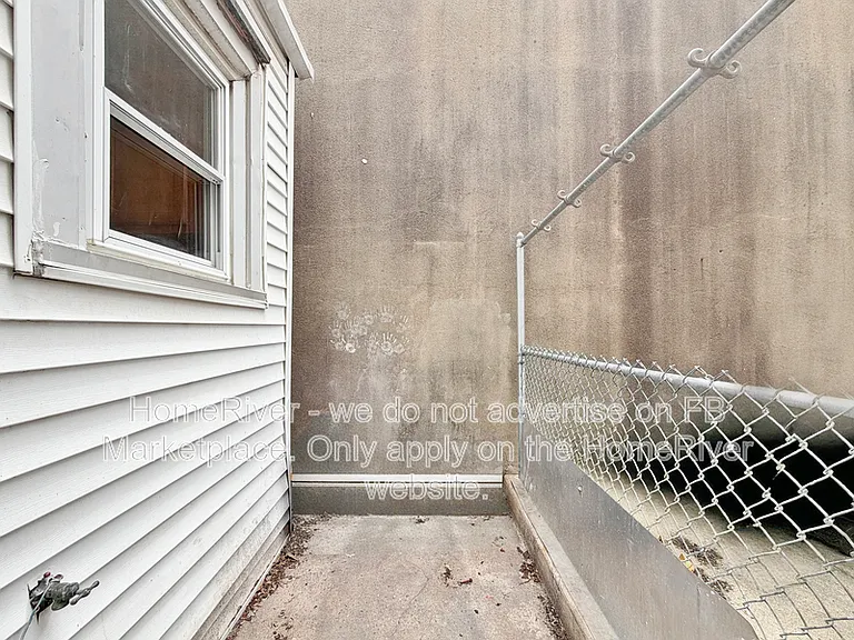 2917 Edgemont St — Photo 14