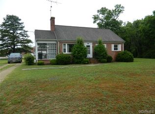 12444 Church St, Stony Creek, VA 23882