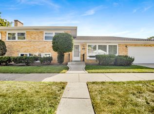 1900 Manchester Ave, Westchester, IL 60154