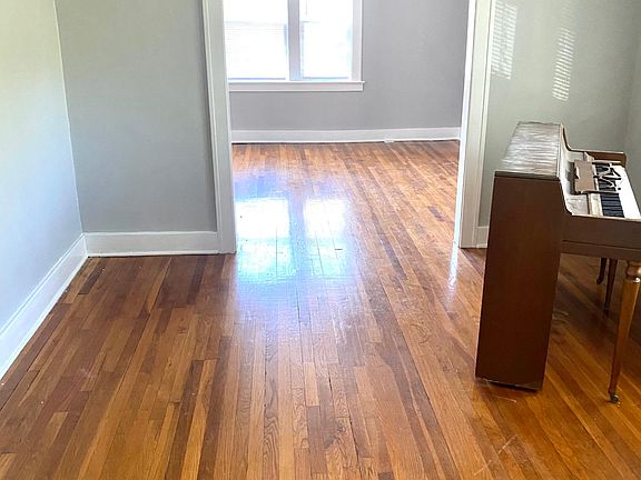 4th image of 3611 Wyoming St #1