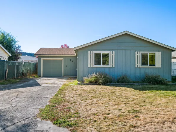 921 SE Algonquian Ct, Prineville, OR 97754