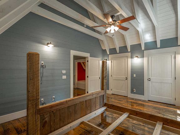 5th image of 128 Maple Hill Ln #6