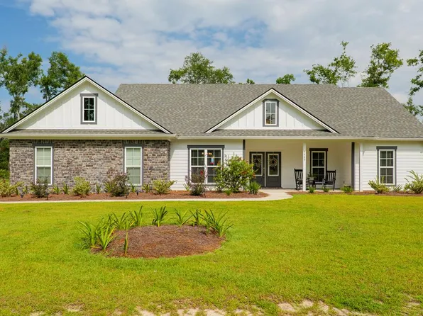 5989 W Lake Dr, Naylor, GA 31641