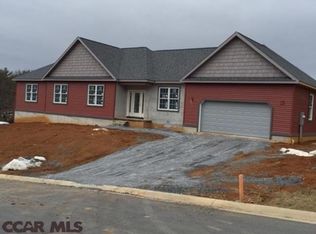 107 Scarlet Oak Cir, State College, PA 16803