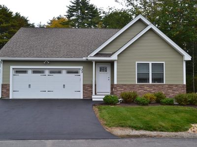 33 Castle Court, Kingston, NH, 03848