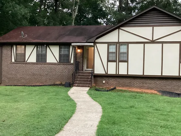 437 Carriage Dr, Forestdale, AL 35214