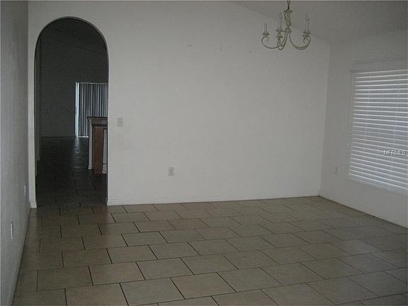 3rd image of 214 Remington Pl