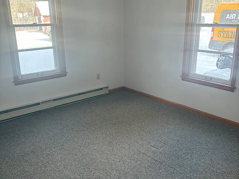 1311 Gravel Pond Rd #1 — Photo 4