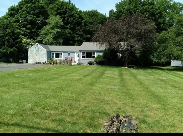 4186 Whitney Ave, Hamden, CT 06518