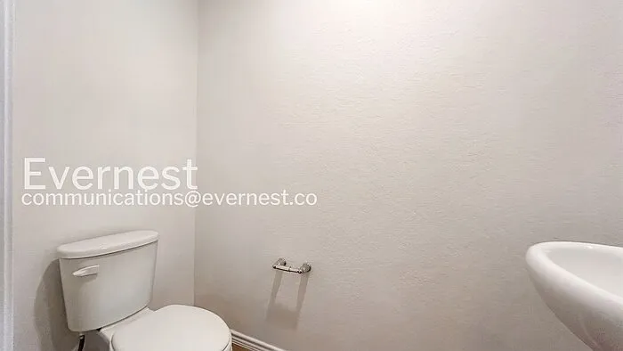16043 Mahogany Way — Photo 15