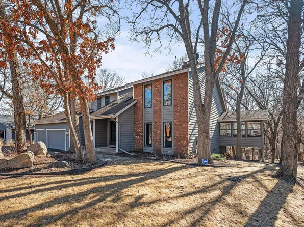 7780 133rd St W, Apple Valley, MN 55124