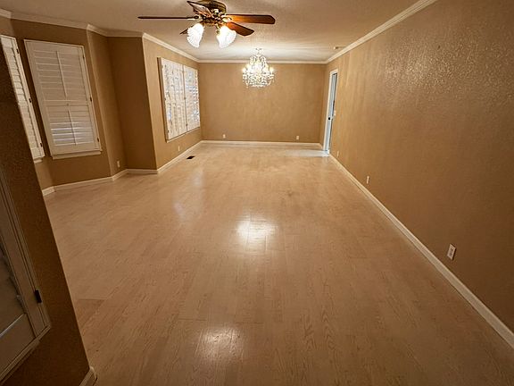 3rd image of 13379 E Lockeford Ranch Dr