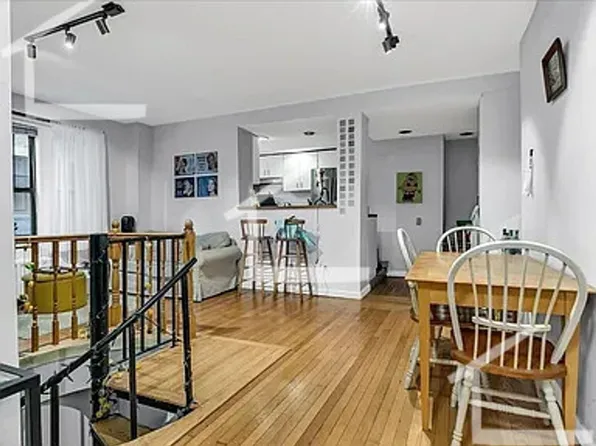 420 Park Dr #3A, Boston, MA 02215