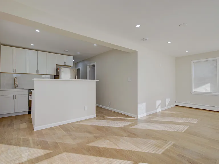 26 Ohio Ave #1 — Photo 2