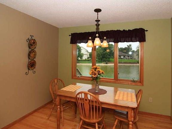 Dining rm looks at pond