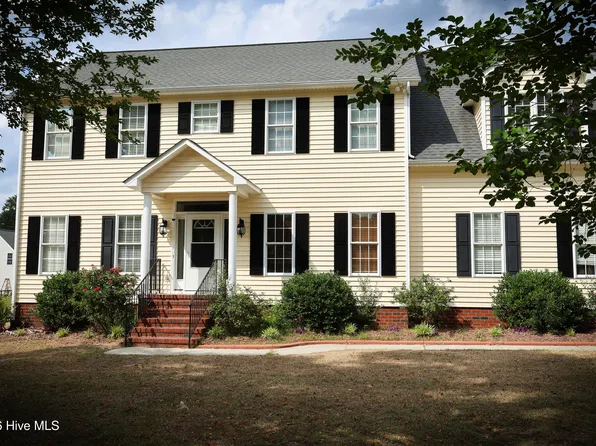 1213 Windbrooke Drive, Grimesland, NC 27837