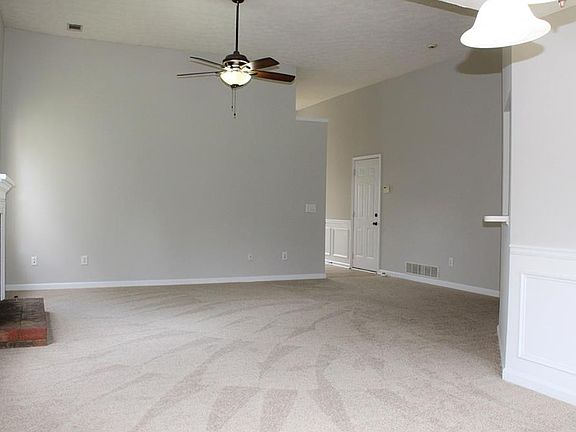 4th image of 3020 Dominion Walk Ln