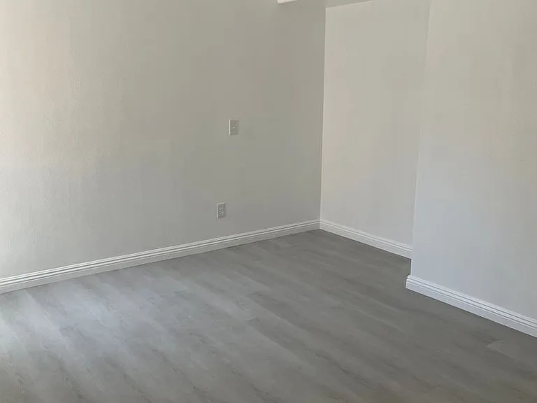 15721 Lake Ridge Rd — Photo 18