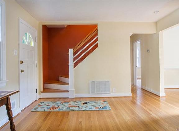 5th image of 604 W 32nd St