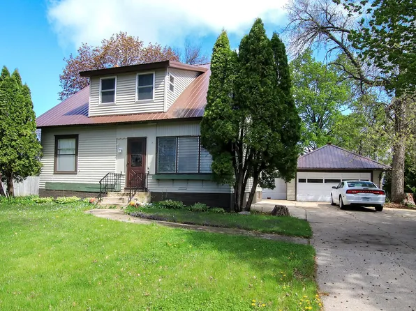 431 Martha St, Stewart, MN 55385