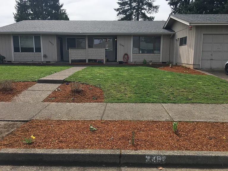 3482 & 3492 Parish St — Photo 1