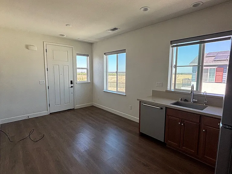 3029 Ellis Town Dr #2 — Photo 7