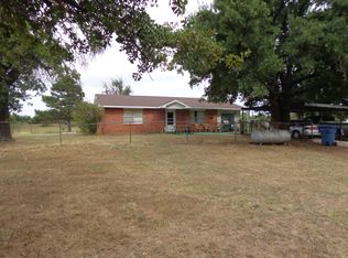 2814 Lowe Rd, Marlow, OK 73055