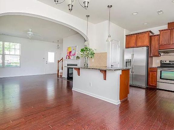3rd image of 207 Mount Evans Dr #207