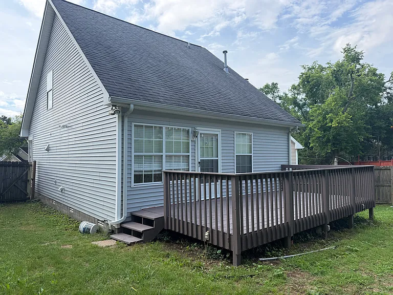 522 Bellmore Pl — Photo 13