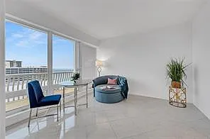 4020 Galt Ocean Dr #1807 — Photo 32