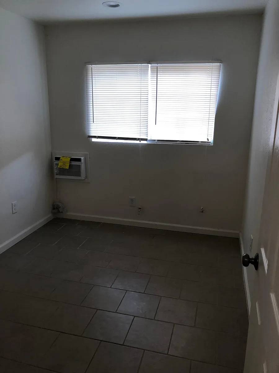 Building Photo - 1734 Capri Ave #B