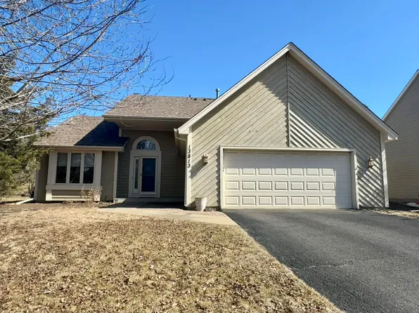 13813 Sunset Lake Dr, Burnsville, MN 55337