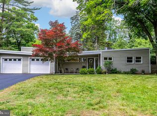 84 Clover Ln, Princeton, NJ 08540