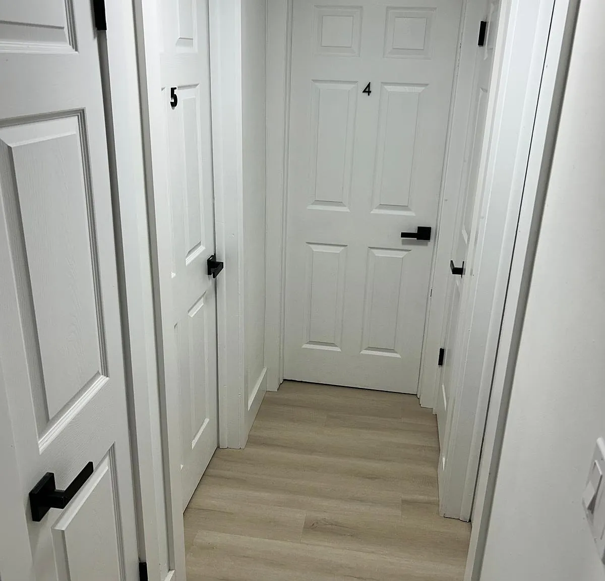 4 bed, 2.5 bath, 1600 sqft, $858 — Photo 2