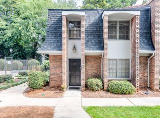 70 Old Ivy Rd NE #33, Atlanta, GA 30342