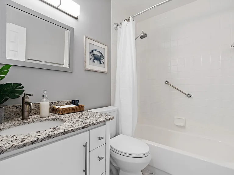 3370 NE 5th Dr — Photo 17